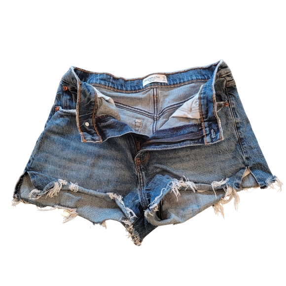 Abercrombie & Fitch The Mom Short High Rise Button Fly Jean Shorts | Size 29 - Picture 3 of 7